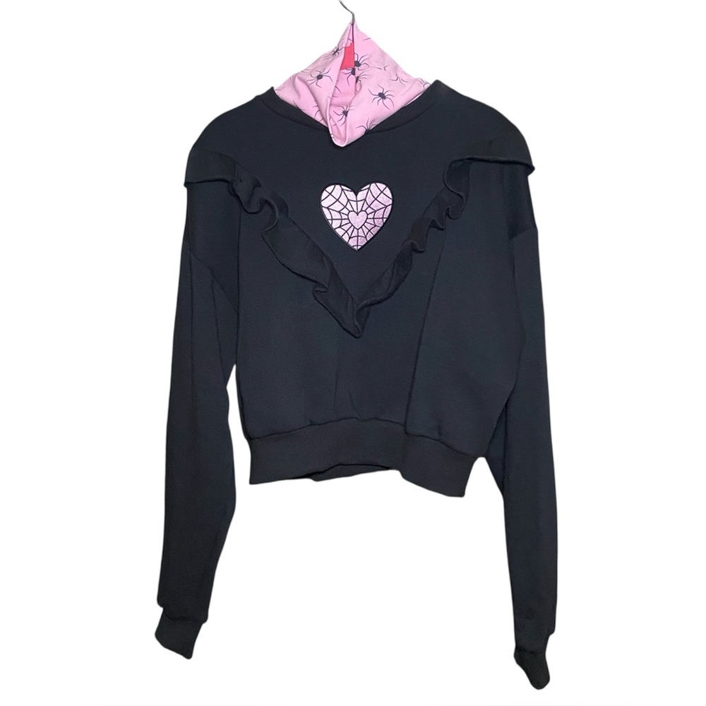 NWT Dolls Kill Trickz N’ Treatz Cropped Spider Web Heart Sweatshirt Soft Goth